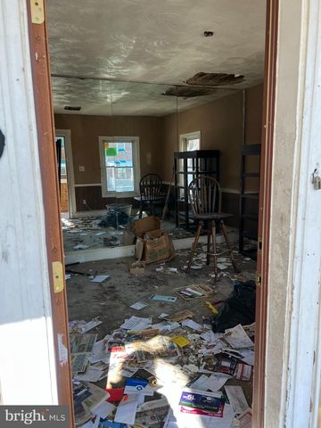 4530 DIX ST NE, Washington, DC 20019