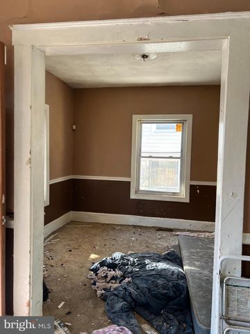 4530 DIX ST NE, Washington, DC 20019