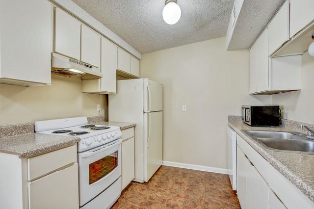 2408 Longview ST 211, Austin, TX 78705