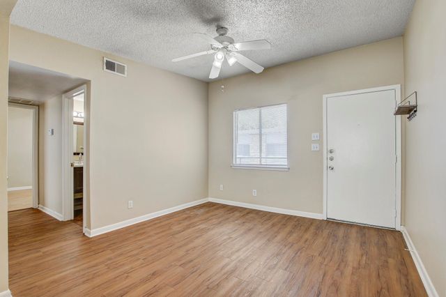 2408 Longview ST 211, Austin, TX 78705