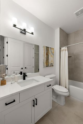 5926 Everton Avenue, Troy, MI 48085