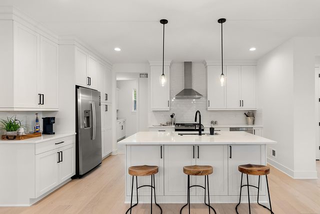 5926 Everton Avenue, Troy, MI 48085