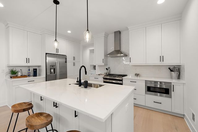 5926 Everton Avenue, Troy, MI 48085