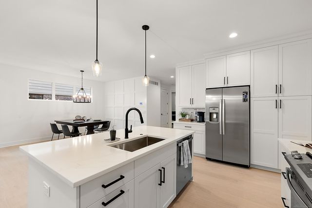 5926 Everton Avenue, Troy, MI 48085