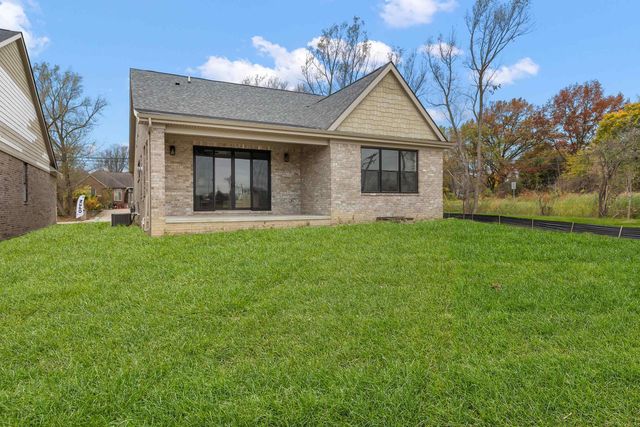 5926 Everton Avenue, Troy, MI 48085