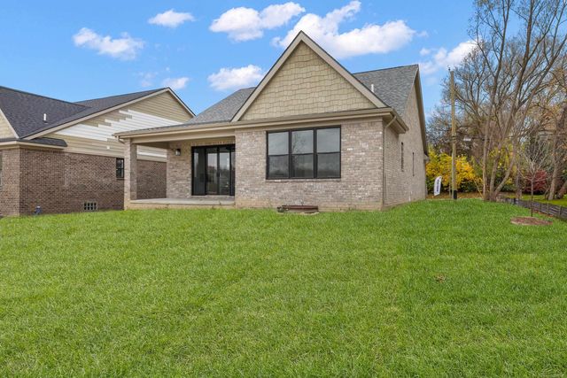 5926 Everton Avenue, Troy, MI 48085