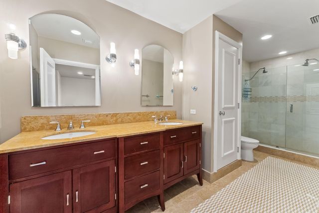 3 Isla Bahia Drive, Fort Lauderdale, FL 33316