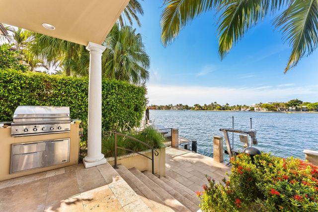 3 Isla Bahia Drive, Fort Lauderdale, FL 33316