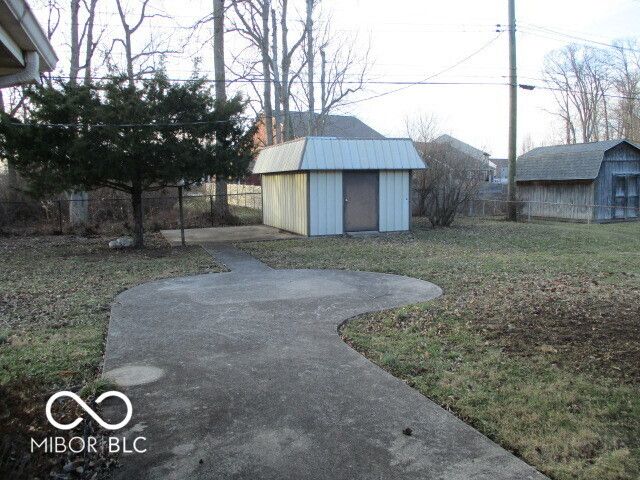 7126 Forest Park Drive, Indianapolis, IN 46217