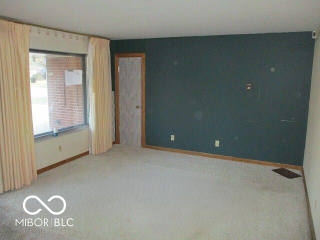 7126 Forest Park Drive, Indianapolis, IN 46217