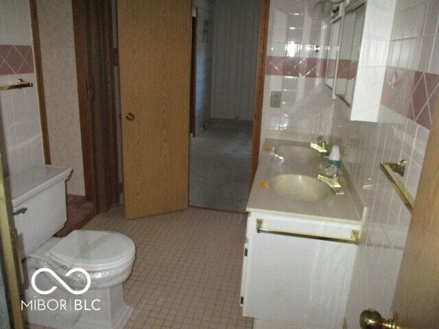 7126 Forest Park Drive, Indianapolis, IN 46217