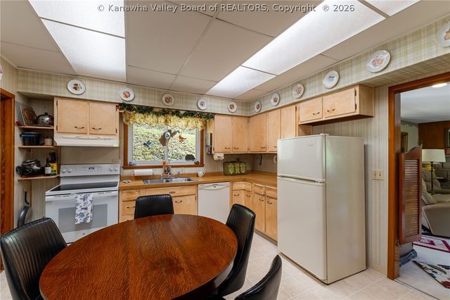 2604 Pennsylvania Avenue, Charleston, WV 25302