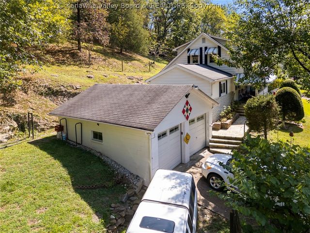 2604 Pennsylvania Avenue, Charleston, WV 25302