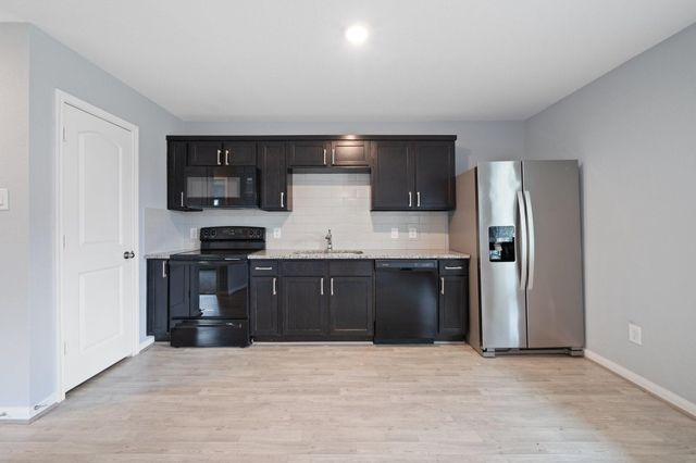 17038 Marie Village Drive, Conroe, TX 77306