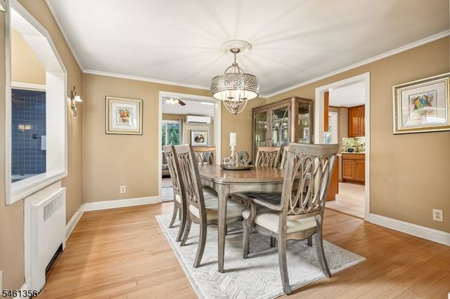 14 Wayland Dr, Verona Twp., NJ 07044