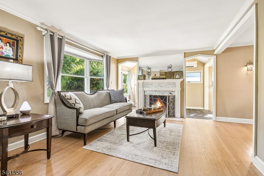 14 Wayland Dr, Verona Twp., NJ 07044 — photo 5