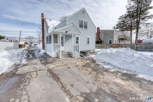 135 Jerome Avenue, Bristol, CT 06010