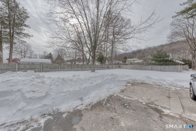 135 Jerome Avenue, Bristol, CT 06010