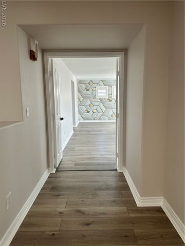 52 Green Hills Court, Henderson, NV 89012