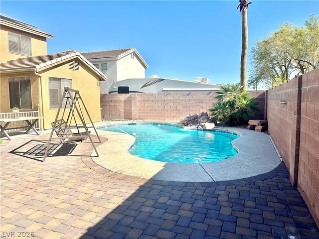 52 Green Hills Court, Henderson, NV 89012