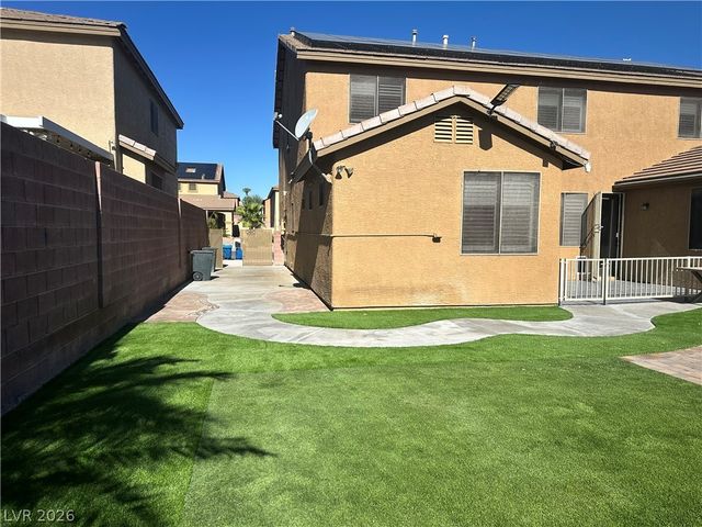 52 Green Hills Court, Henderson, NV 89012