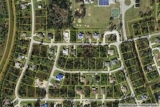 KNOTTY PINE AVENUE, North Port, FL 34288