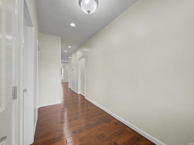 3661 Arbor Pointe Drive, Newburgh, IN 47630