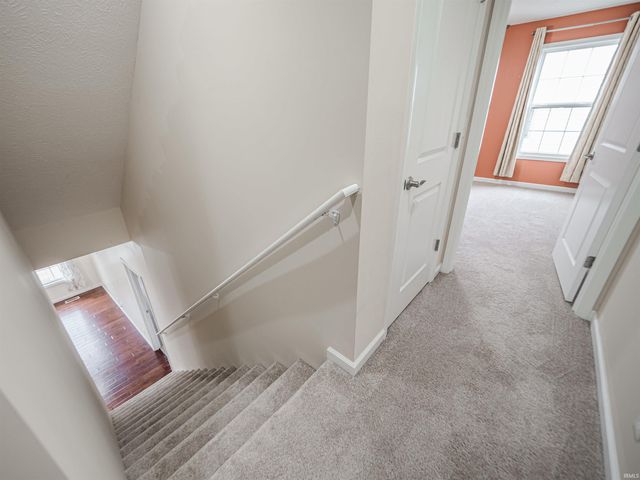3661 Arbor Pointe Drive, Newburgh, IN 47630