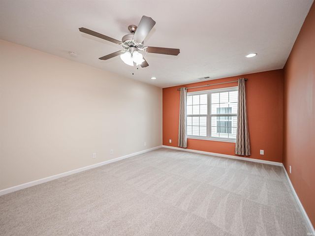 3661 Arbor Pointe Drive, Newburgh, IN 47630