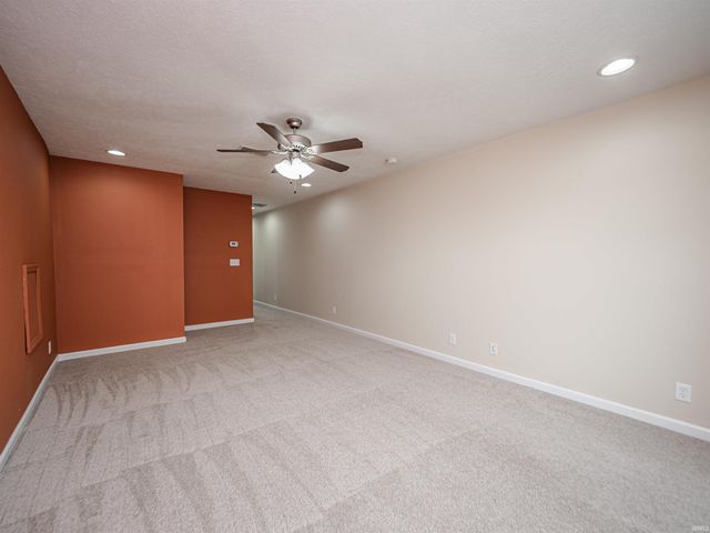3661 Arbor Pointe Drive, Newburgh, IN 47630
