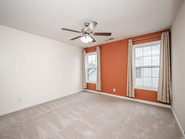 3661 Arbor Pointe Drive, Newburgh, IN 47630