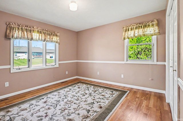 21064 Morning Dove Trail, South Bend, IN 46614