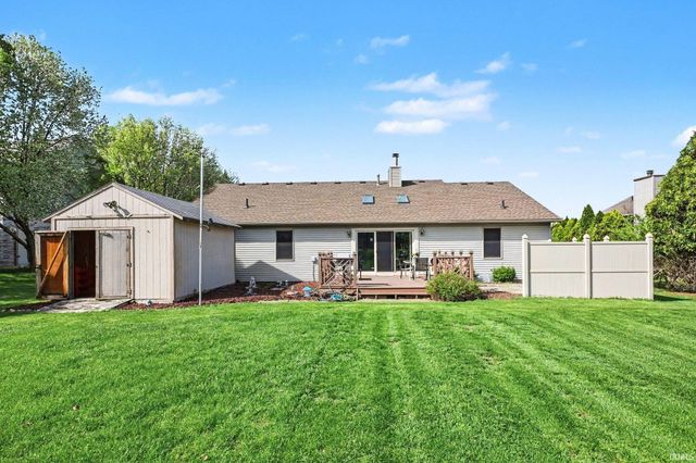 21064 Morning Dove Trail, South Bend, IN 46614