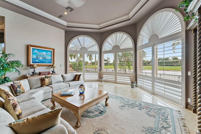 10520 Hawks Landing Terrace, West Palm Beach, FL 33412