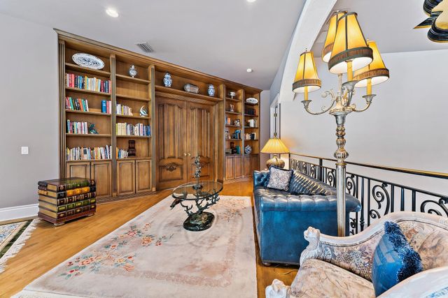 10520 Hawks Landing Terrace, West Palm Beach, FL 33412
