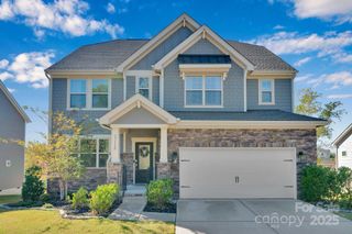 17112 Snug Harbor Road, Charlotte, NC 28278