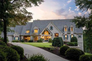 1065 Stonegate Court, Roswell, GA 30075