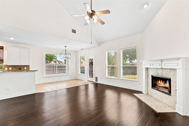 626 Louder Way, Fate, TX 75087