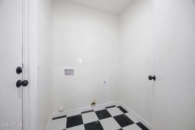 3134 E MCKELLIPS Road 69, Mesa, AZ 85213