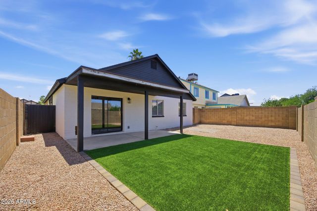 3134 E MCKELLIPS Road 69, Mesa, AZ 85213