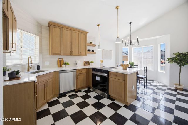 3134 E MCKELLIPS Road 69, Mesa, AZ 85213