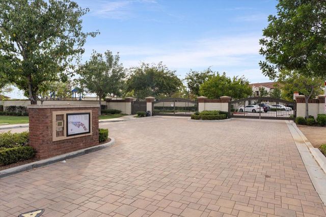 2440 Sanabria Lane, Brea, CA 92821