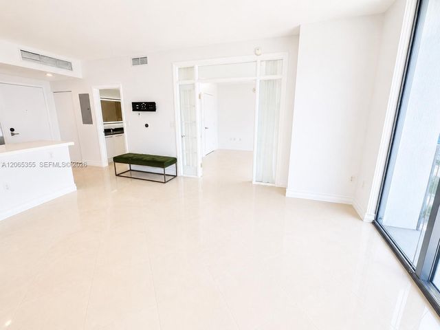 90 SW 3rd Street 3106, Miami, FL 33130