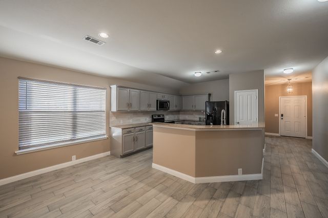 105 Rain Cloud Drive, Waxahachie, TX 75165