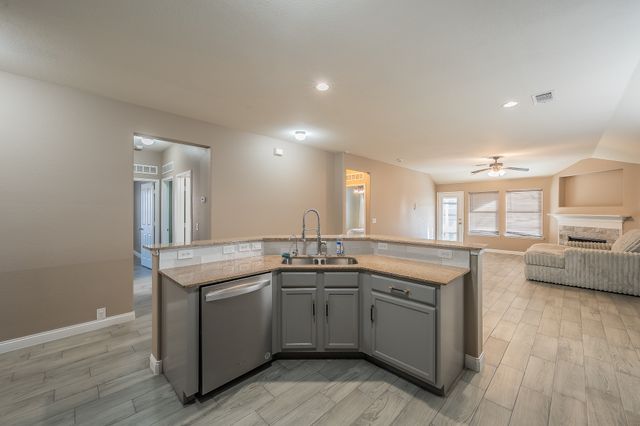 105 Rain Cloud Drive, Waxahachie, TX 75165