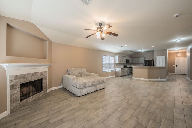 105 Rain Cloud Drive, Waxahachie, TX 75165