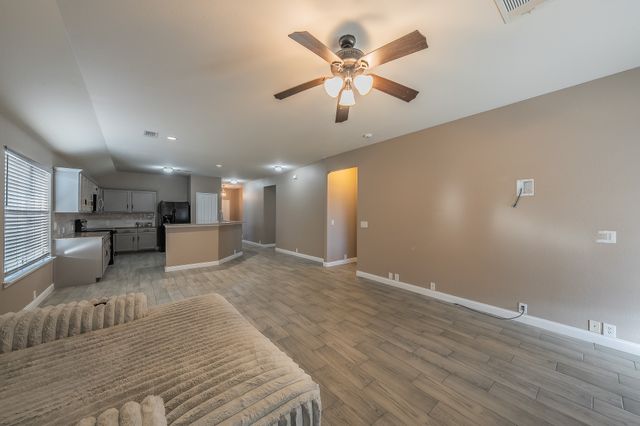 105 Rain Cloud Drive, Waxahachie, TX 75165