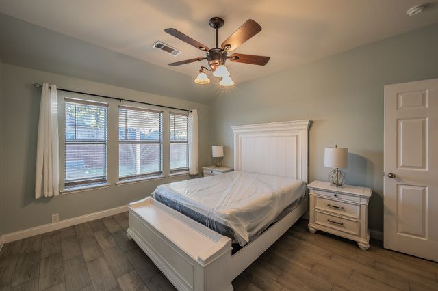 105 Rain Cloud Drive, Waxahachie, TX 75165