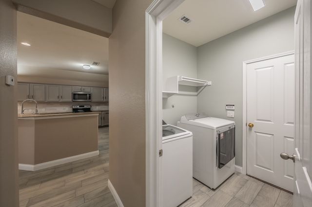 105 Rain Cloud Drive, Waxahachie, TX 75165