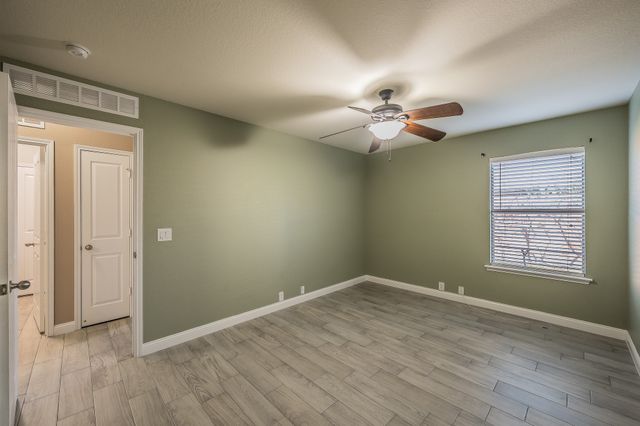 105 Rain Cloud Drive, Waxahachie, TX 75165